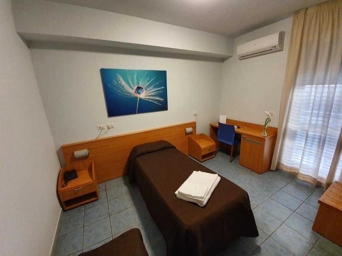 Hotel Casale Dei Greci Biancavilla Luaran gambar